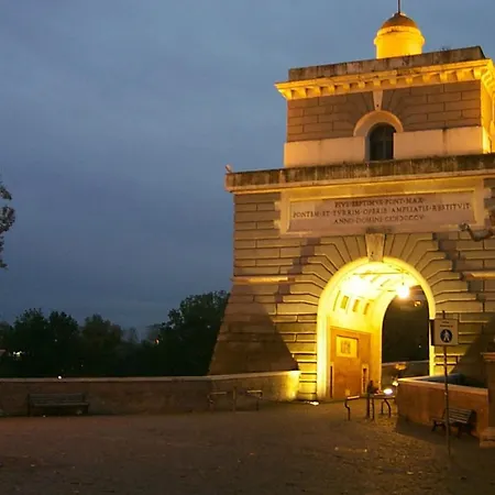 Loft At Ponte Milvio アパート ローマ